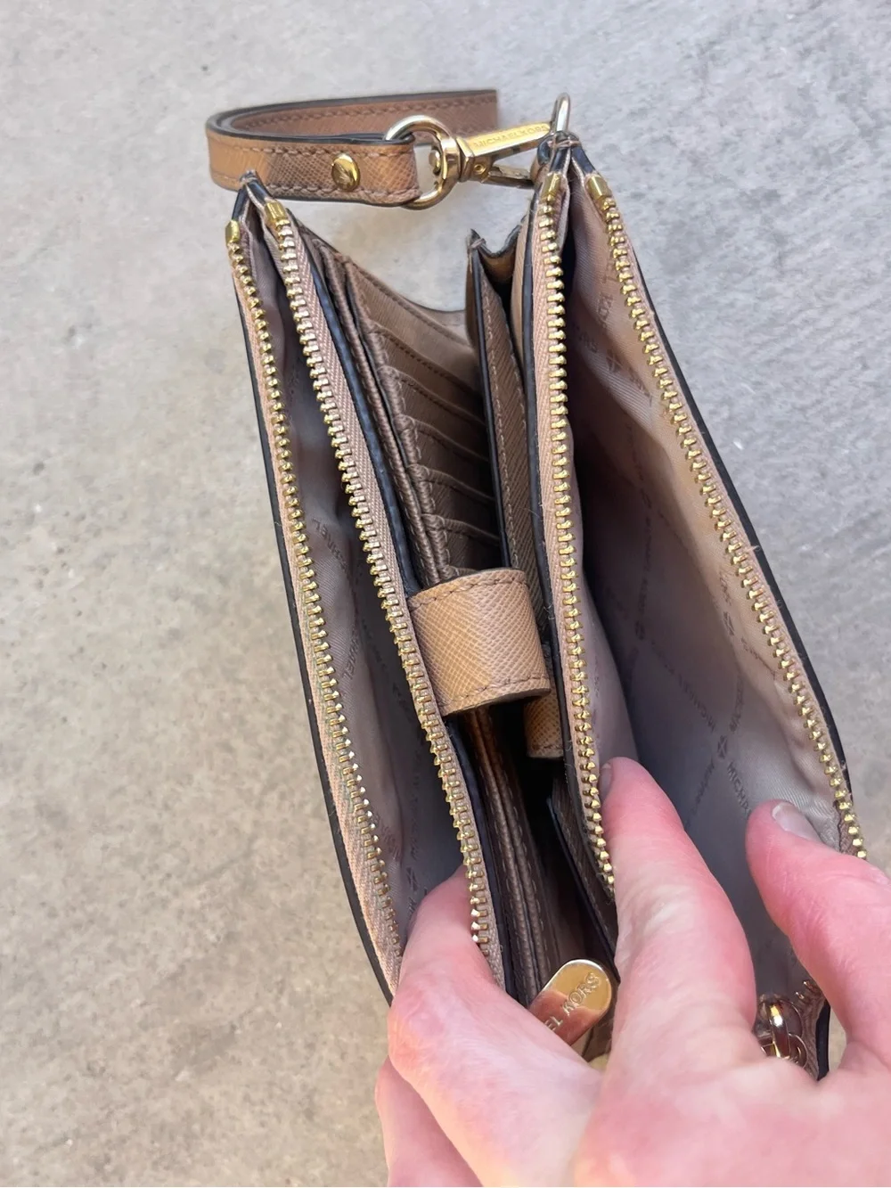 N/A snap zip